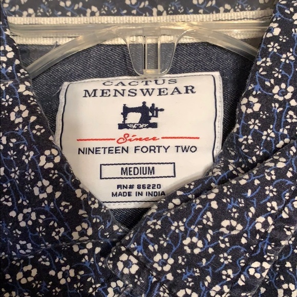 Floral shirt - Picture 3 of 3